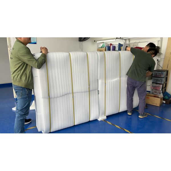 100 Inch 4K Outdoor Digital Signage with 3000Nits Brightness and IP65 Waterproof LCD TV