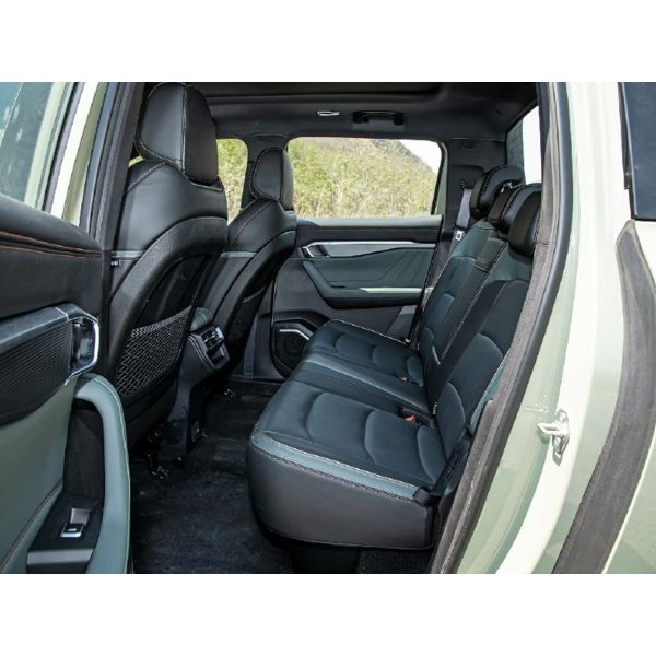 2026 for for Horizon PHEV Pickup Truck 4x4 1068km Range 300kW V2L-off Road Cargo and Family Use