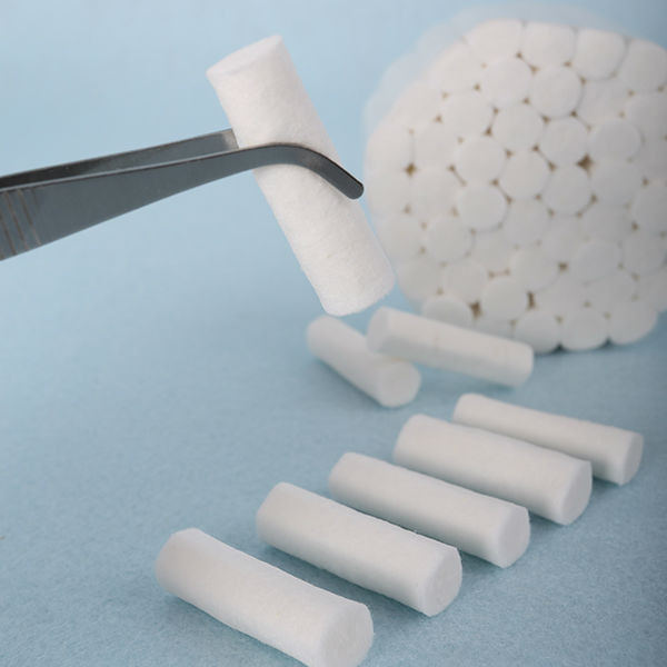 Absorbent Cotton Wool Cotton Rolls Sterile Absorbent Cotton Roll Factory Direct Dental Cotton Wool Roll Non-Sterile Medical Absorbent Multi-Purpose Oral Hygiene Consumables
