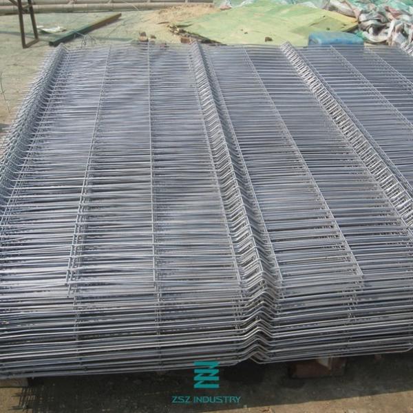 3D Farm Galvanized Welded Wire Mesh Panels , Silver Welded Fence Panels