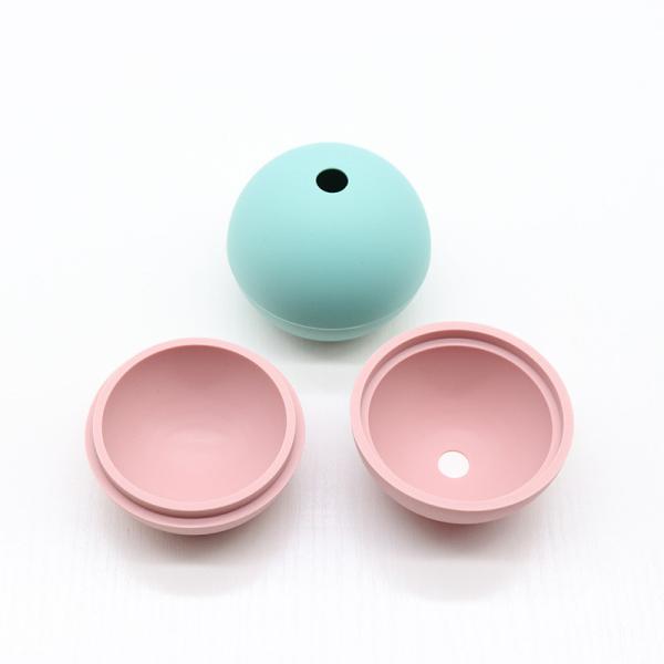 Customized Logo Acceptable 2.5 inch Silicone Ice Ball Maker for Whiskey Wine Cocktail