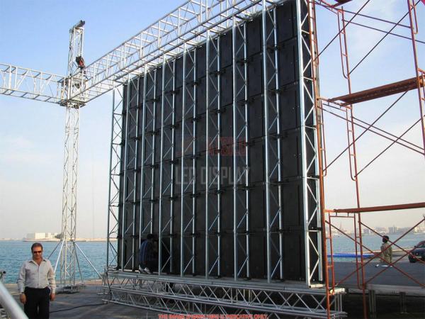 P6mm SMD Outdoor LED Video Wall High-Performance Advertising Digital LED Display