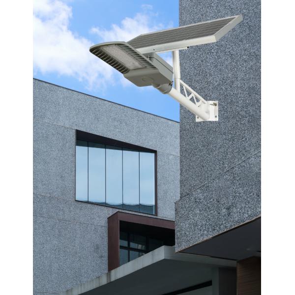 Дорога умного контроля солнечная приведенная в действие освещает уличный свет панели солнечных батарей 8000k