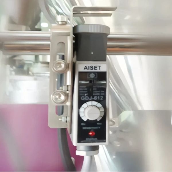 High Precision Small Sachet Sauce Packing Machine 2kw Sauce Sachet Packaging Machine
