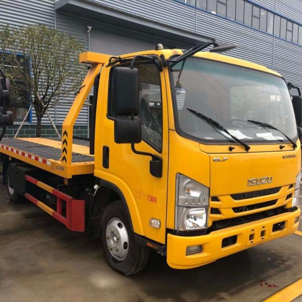 Japan 5ton Flatbed Towing Truck , Full Landing Flat Bed 4ton Wreckers Tow Trucks