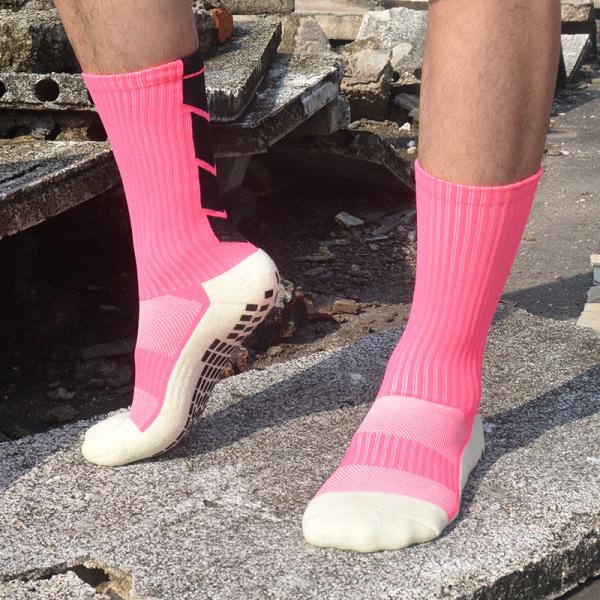 Knitted Elite Sports Football Lattice Pattern Socks for Summer Season Performance