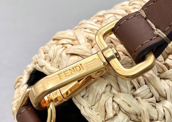 Newest Classic Baguette model Bag Straw Weaving Series Of Pure Hand Woven Handbag Lazy French Style Cross-Body Bag