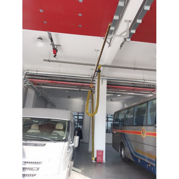 Intelligent Stainless Steel Rail Fire Truck Exhaust Removal System with Auto Tracking