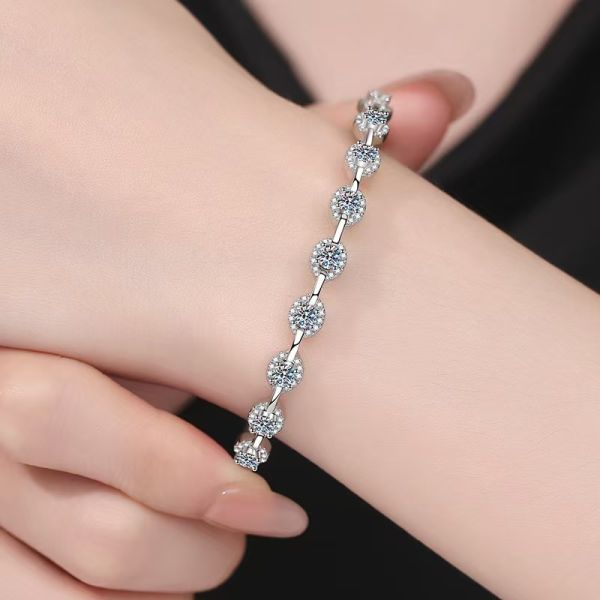 Pulsera con cierre de langosta 14K 18K S925 Plata Joyería Adecuada para uso diario S925 Plata 925 Plata Moissanita Joyería de plata 925