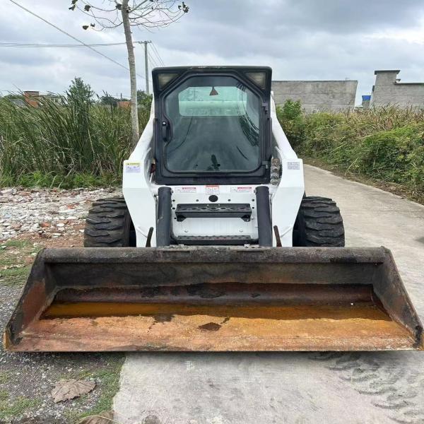 60KW Compact Used Skid Loaders Steer Bob S300 11.1km/h 3750kg
