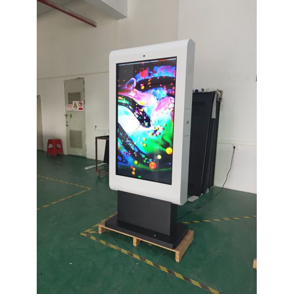 55-inch vertical screen column design LCD display android interactive advertising machine