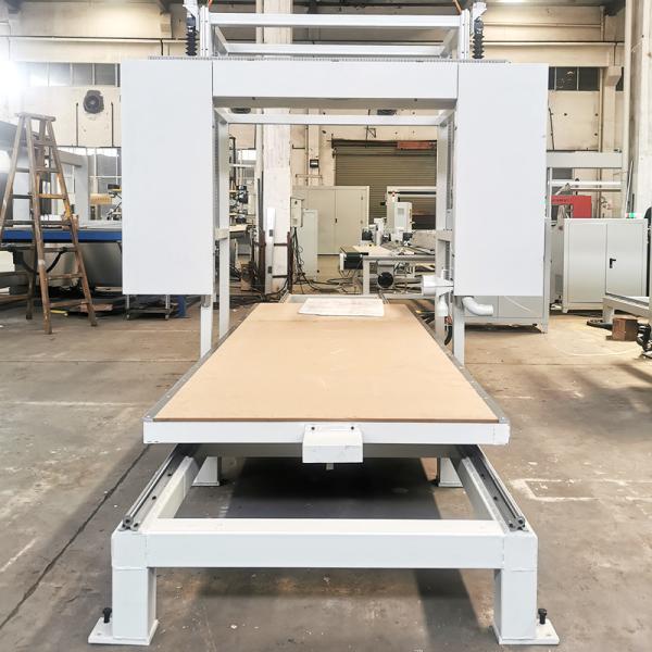 Máquina de corte de espuma de PU industrial controlada por computador com fio abrasivo de alta velocidade