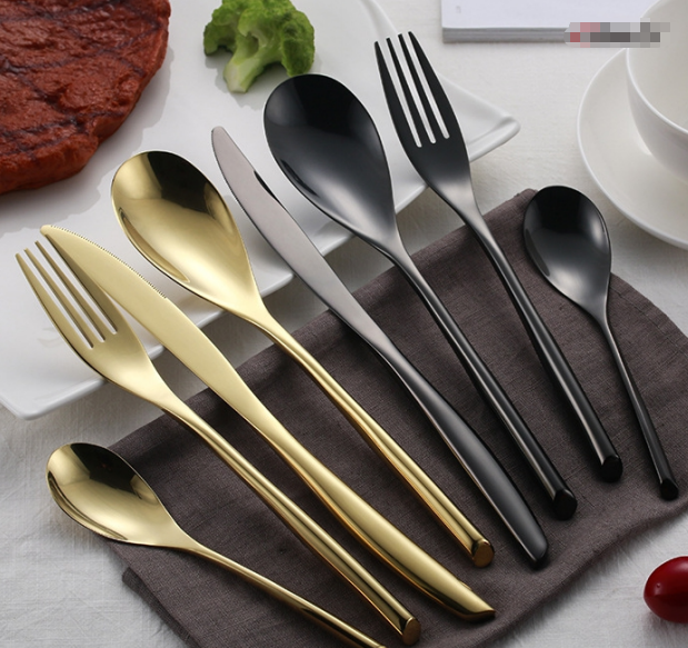 li knife and fork