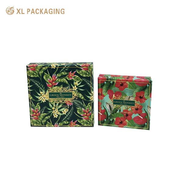 Eco-Friendly 16 Cavity Chocolate Packaging Box with Gold Foil Logo and Floral Design