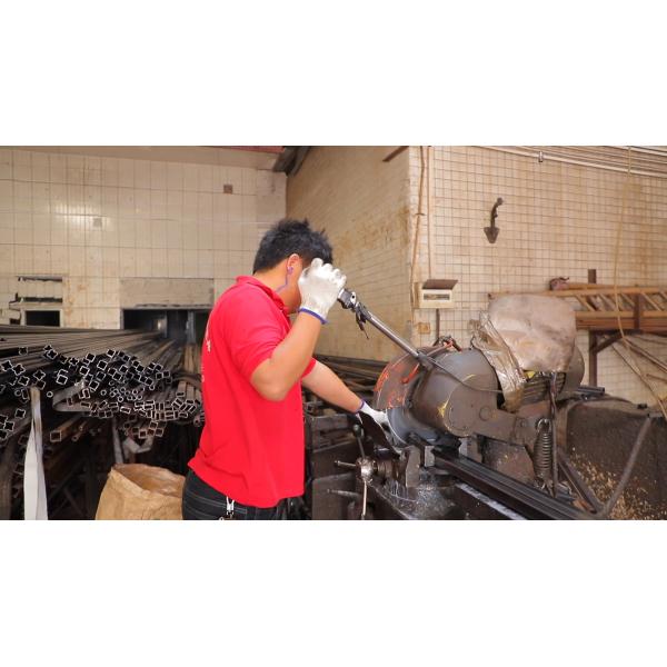 Guangdong Xinyimei Furniture Co, Ltd