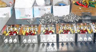 Low Pass 100VDC 1A Emi Signal Line Filters For Rf Shielding Room