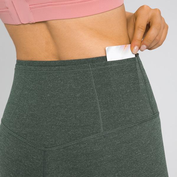 220gsm 80% Nylon Women Fitness Yoga Pants Shaping Multi Pocket Sports Leisure Capris