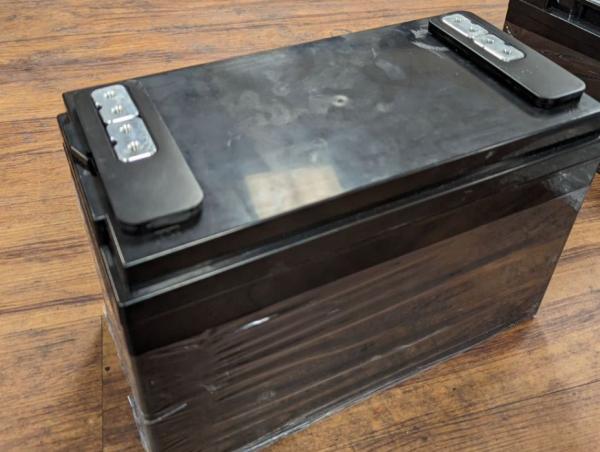 Customized 12V 100Ah Sodium 32140 Ion Battery Pack 4S10P Configuration Durable and Efficient Sodium-ion Battery
