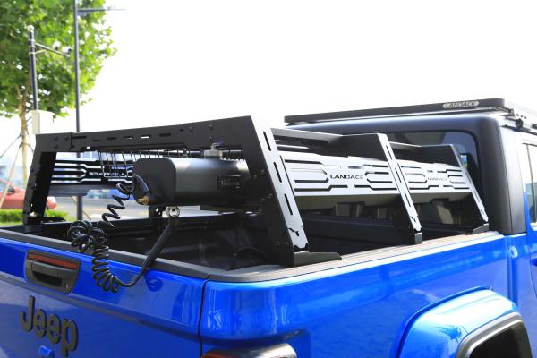 Functional Design Multifunctional Camping Road Shower with 7 Gallon Water Storage