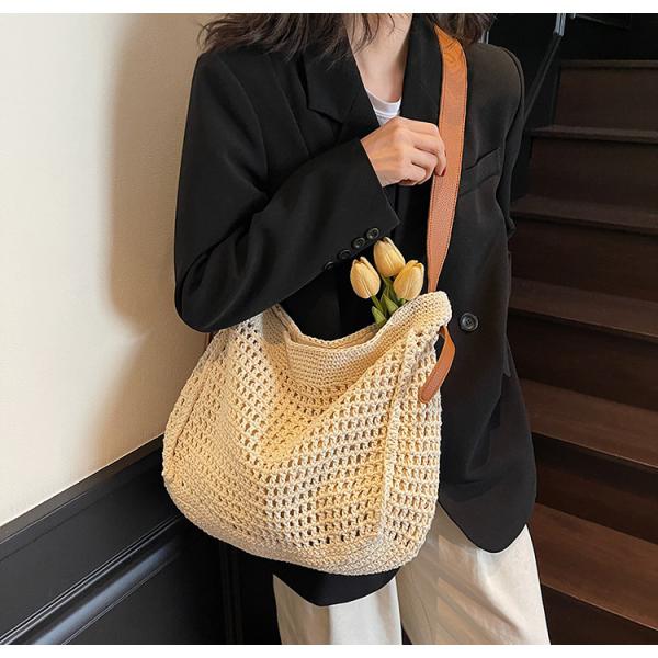 Straw Beach Tote Bag Large Summer Handmade Woven Tote Bag For Women Boho Woven Bags For Summer Vacations Pool Holiday Travel Women Small Straw Bags Summer Beach Tote Bag Handmade Woven Hobo Purse