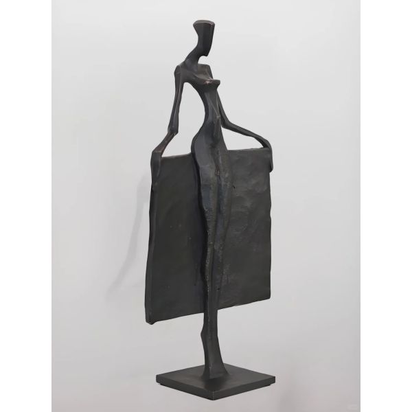 Luxury Black Metal Human Sculpture Modern Custom Islamic Art Statue For Indoor Outdoor