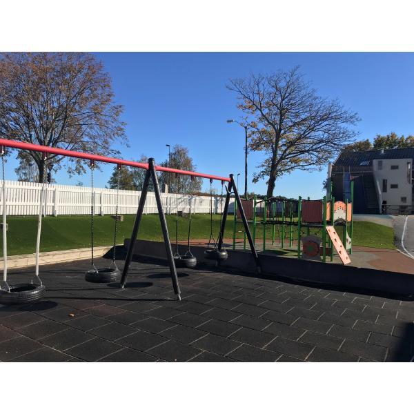Customized Landscape Synthetic Turf Grass 40mm For Garden Play Area