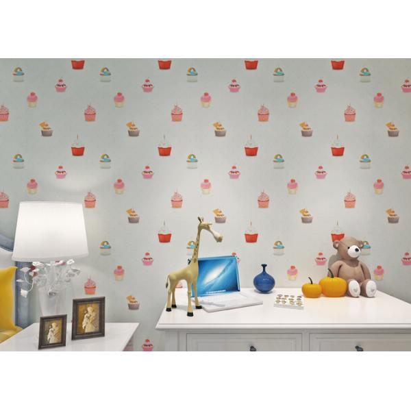 Белизна выбила не сплетенную картину торта обоев спальни детей огнеупорную