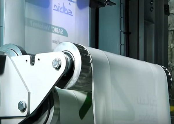 Automatic Vertical Pet Food Packing Machine , Pouch Filling And Sealing Machine