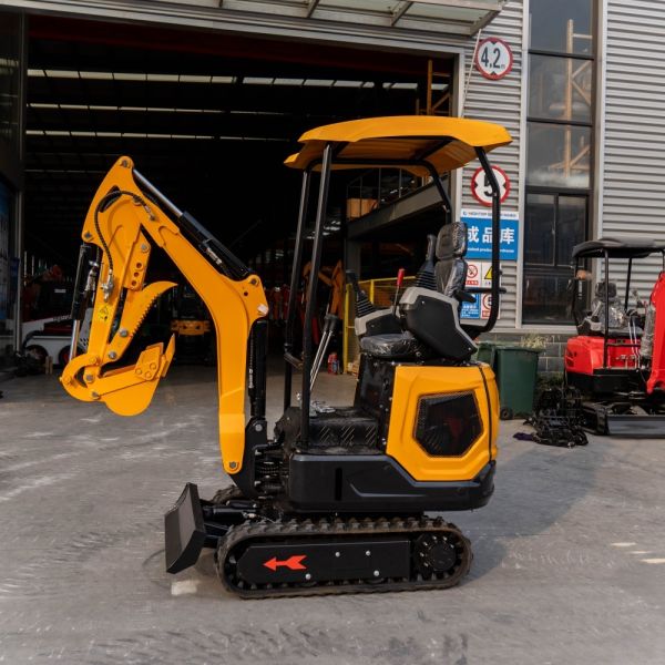 HT-12P 1.2ton Mini Excavator with Kubota Z482 Engine and Full Hydraulic Control