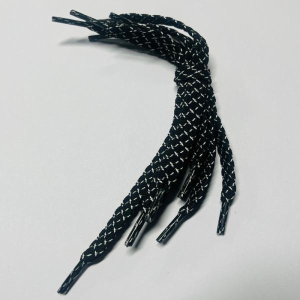 Tirador de cremallera de cordón negro versátil para la versatilidad en varias prendas y accesorios