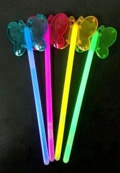 Non-toxic Glow Stick Wand for Christmas Festival Decoration Supplies at Christmas