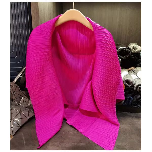 High-End Summer Jacket with Niche Design Pleated Top New Style Large Lapel Loose Casual Solid Color Irregular Dye Processed