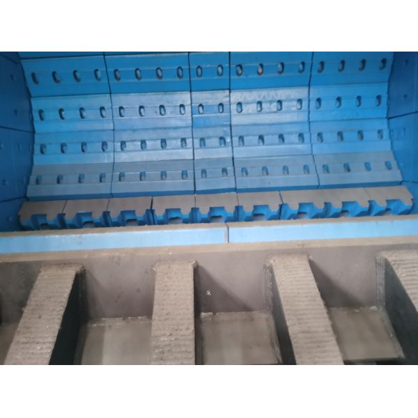 High Manganese Steel Heavy Hammer Crusher with 10-50 Tons Capacity and Fixed Installation for Mining and Quarrying