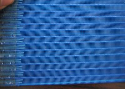 Malha de secagem de poliéster azul branco Alta permeabilidade ao ar 15000-22000l/M2/H