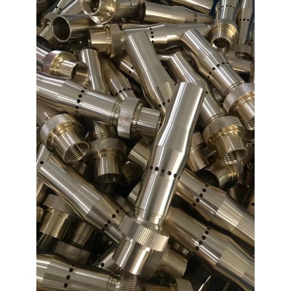 La fontaine de danse entièrement en laiton d'acier inoxydable équipe 25m3/H d'un gicleur 250Kpa