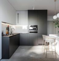 Comptoir de cuisine moderne en quartz avec îlot et armoires de cuisine en bois de chêne