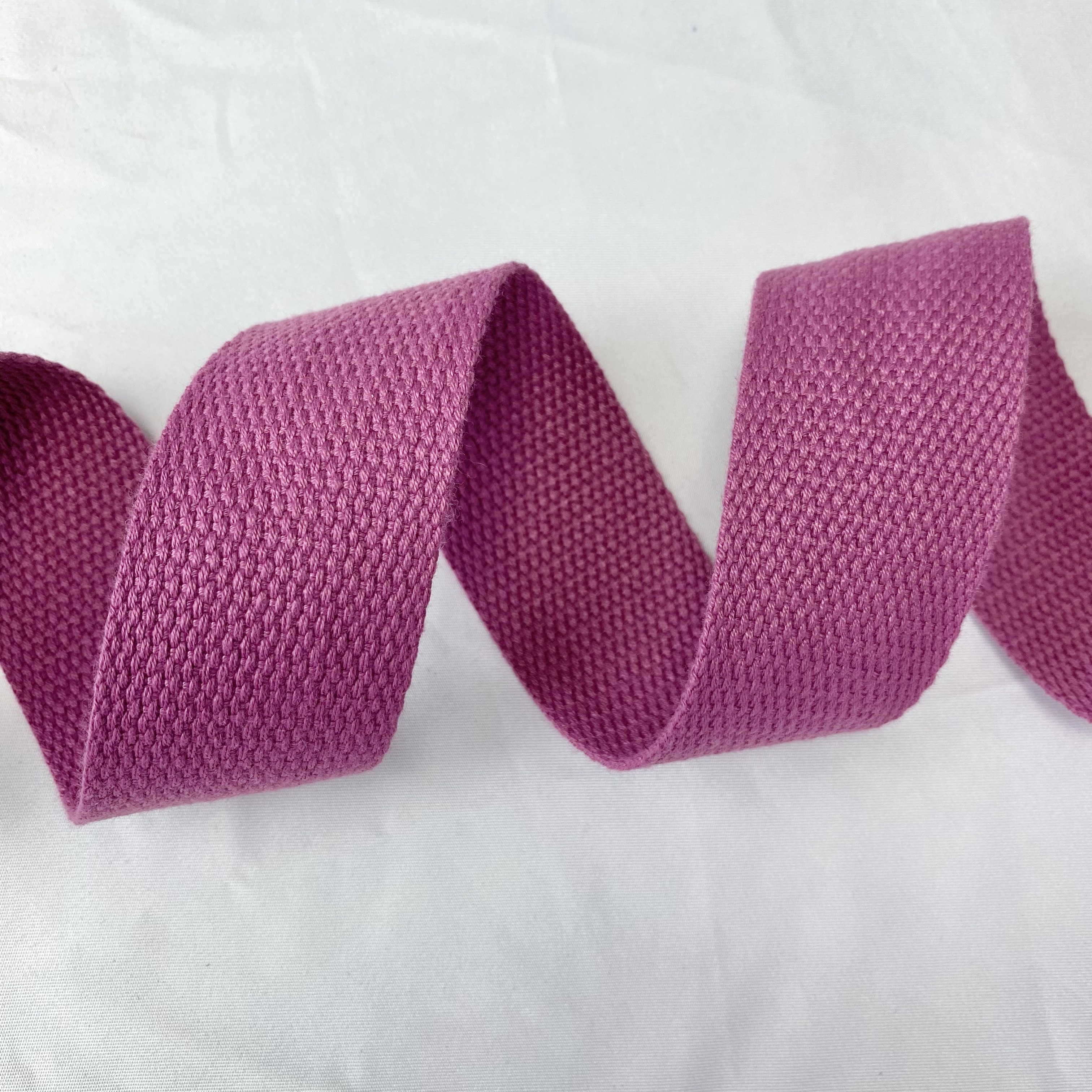 Soft bead Polyester-cotton webbing in a variety of colors Dupont Tote bag strap Textiles