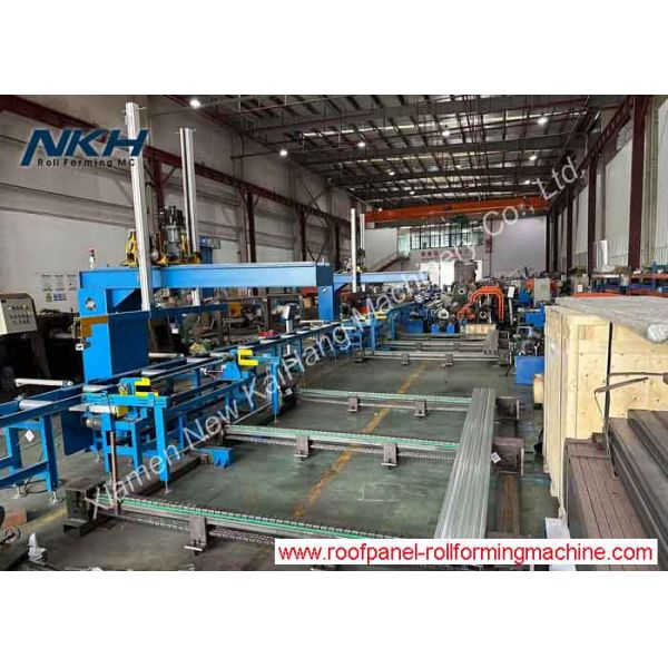 High Speed C Purlin Roll Forming Machine Flying Cut with Stacking 1-3mm Palletizers work in coordination – team up, work with ease!