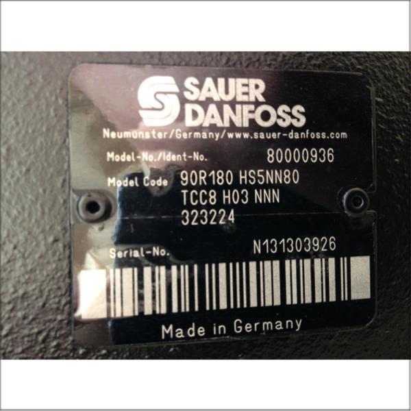 Danfoss 90R180 HS5NN80TCC8 HO3 NNN323224 Hydraulic Motor With NPT Ports And 180 Cc/Rev Displacement