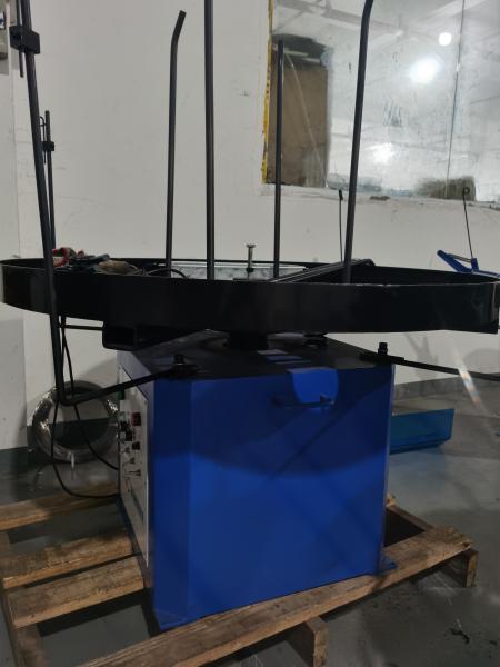 Equipamento automático azul de Decoiler do fio, equipamento auxiliar de bobinamento da máquina da mola