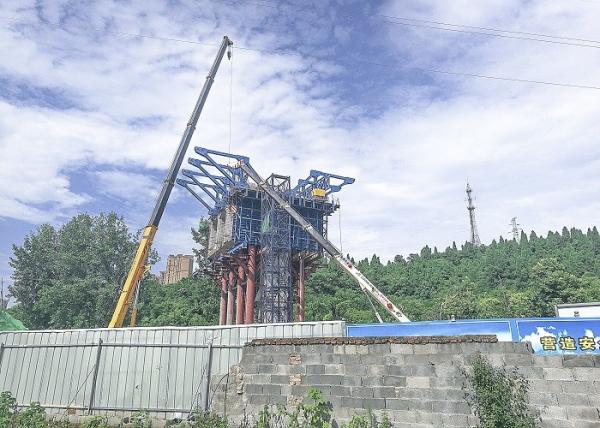 O sistema hidráulico pré-fabricou o local do sistema do molde de Briddge montou resistente deformado não facilmente