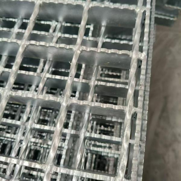 Grelhas de aço industrial de 200 mm com resistência à corrosão galvanizada a quente