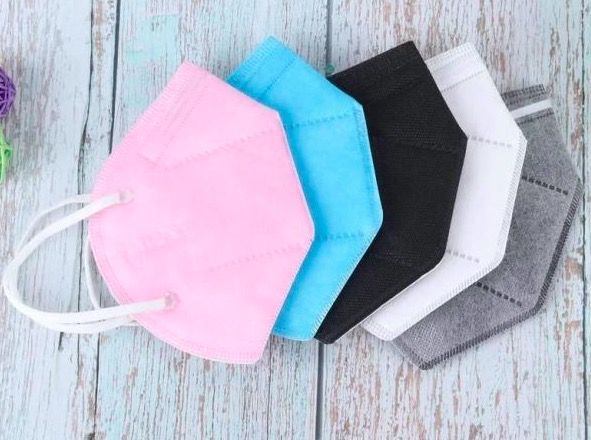 White FFP2 Dust Mask  High Level Protection Good Filterability Breathe Freely