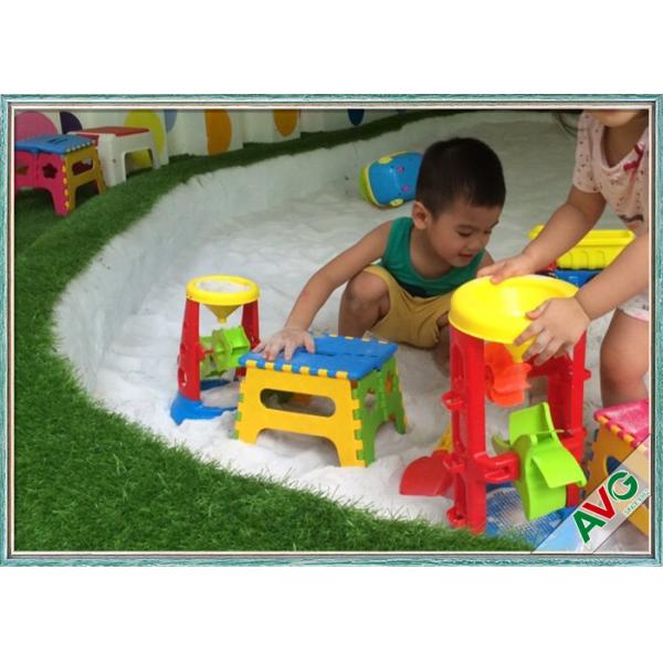 Indoor Outdoor Artificial Grass Putting Green For Kids Playing SGS / ESTO / CE
