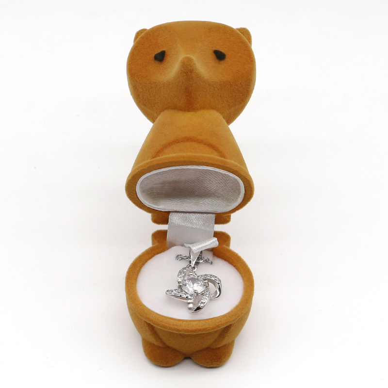 Stylish Animal Themed Cover Flocked Jewelry Box For Rings Necklaces And Pendant