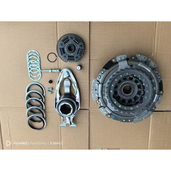 OEM Clutch Kit LUK 60200060 For Ford