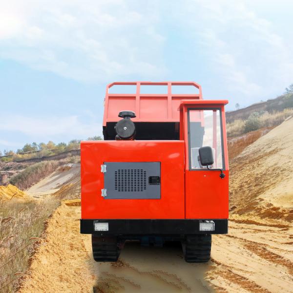 8 Ton Diesel Mobile Crawler Dumper Truck Engineering Rubber Tracks With Super Large Load Capacity