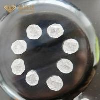 O laboratório branco da cor de um tamanho mais grande criou os diamantes sintéticos para o diamante fraco do laboratório