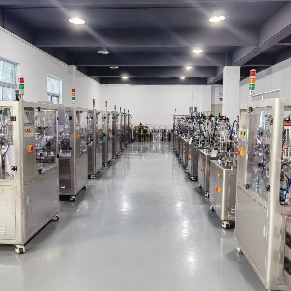 Semi Automatic Four Wheel Screw Capping Machine Pump Bottle Jar Lid Capper