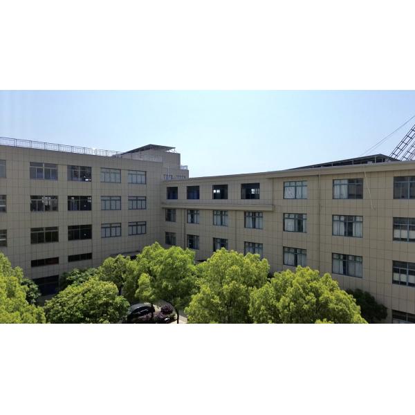 Botão de plástico PET de cor personalizada de 180ml com pulverizadores de bomba para armazenamento de líquido